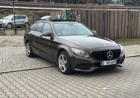 Mercedes-Benz C 200 T d G-Tronic Plus AUT*NAVI*LEDER*PANO