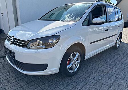 VW Touran Volkswagen 1.6 BMT DSG Navi SH PDC WR Alu Dashcam
