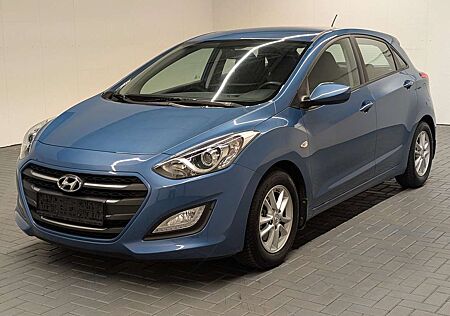 Hyundai i30 Klima/Radio-CD/SHZ/PDC/15 LM