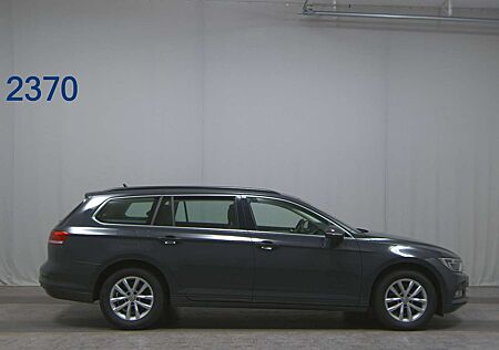 VW Passat Variant Volkswagen 2.0 TDI BMT Comfortline Navi ACC