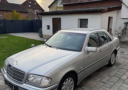 Mercedes-Benz C 250 TD Elegance