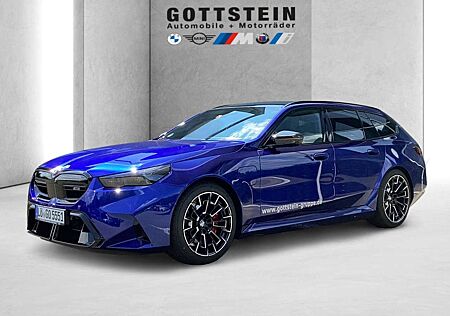 BMW M5 Touring M Drivers P. / UPE 157.680€