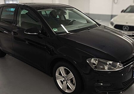 VW Golf Volkswagen 1.2 TSI BlueMotion Technology DSG Comfortline