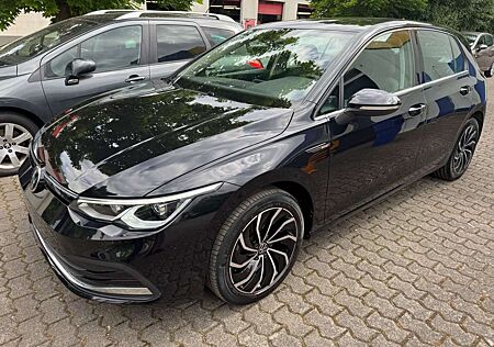 VW Golf Volkswagen VIII Lim. Style LED+Navi+ACC+17Zoll