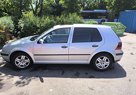 VW Golf Volkswagen 1.4 Edition