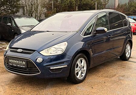 Ford S-Max Titanium