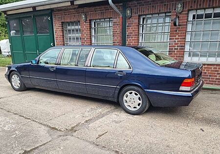 Mercedes-Benz S 600 L Carat Duchatelet Stretchlimousine W140
