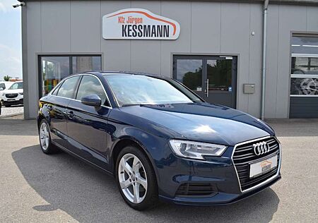 Audi A3 Limousine 2.0 TDI Navi Xenon AHk 17"Alu