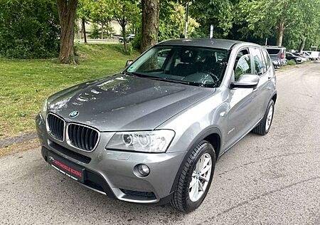 BMW X3 xDrive 20 d 1HD*LED*Xenon*Scheckheft *