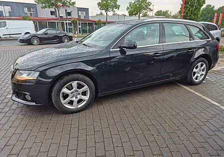 Audi A4 Avant Attraction