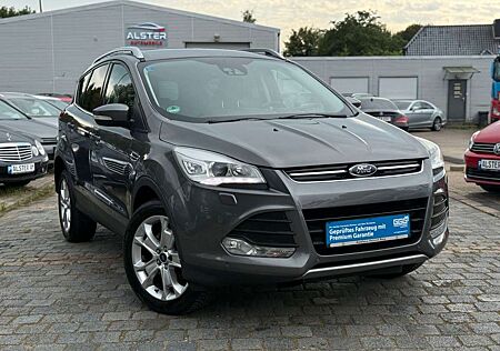 Ford Kuga 1,6 Automatik Allrad "Titanium" *1Hand *