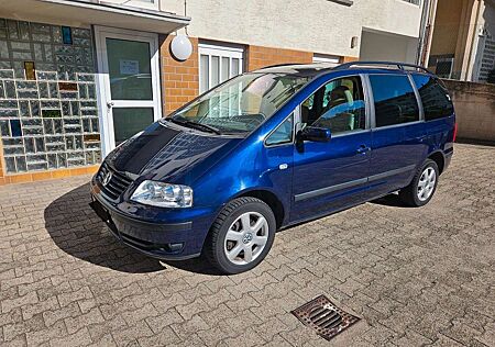 VW Sharan Volkswagen Highline V6 / wenig KM / TÜV NEU