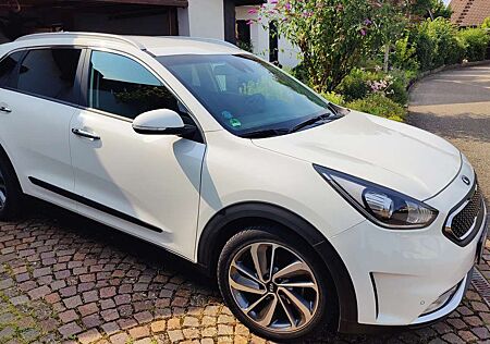 Kia Niro Hybrid Spirit Leder+Techn.-Paket 18"Alu Allw.