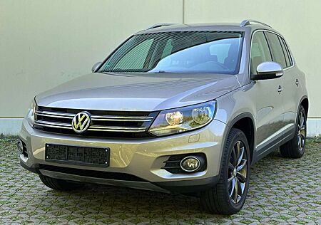 VW Tiguan Volkswagen Track & Style 4Motion DSG | AHK |
