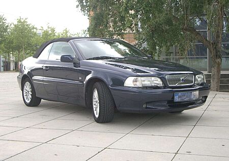 Volvo C70 +2.0T