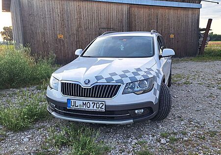 Skoda Superb Combi 2.0 TDI 4x4Exclusive "outdor"