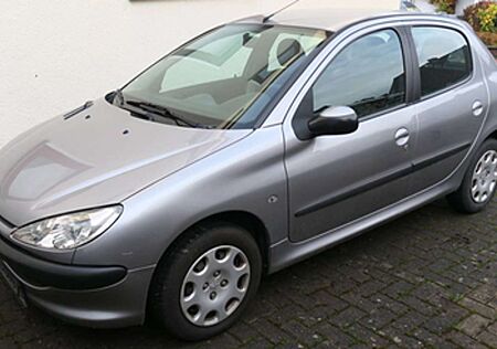 Peugeot 206 206 75 Grand Filou
