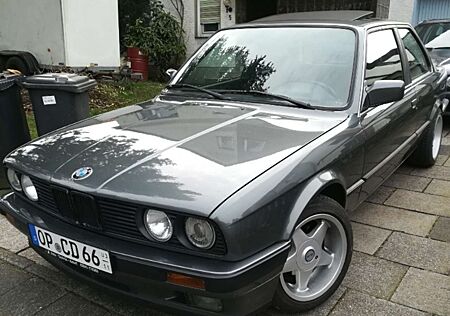 BMW 325i 325