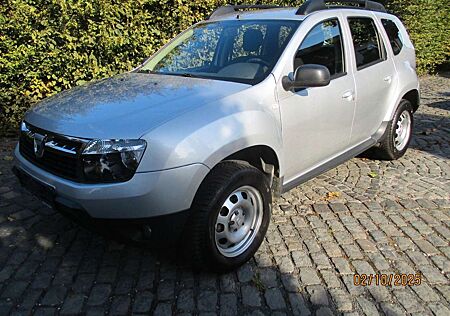 Dacia Duster gebraucht kaufen Dacia Duster I Laureate 4x4 Zahnriemen,Inspektion Neu