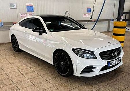Mercedes-Benz C 220 CDI Sportcoupe Automatik DPF Sport Edition +