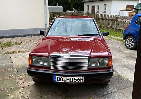 Mercedes-Benz 190 D