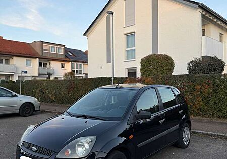 Ford Fiesta 1.4 | aus 1. Hand - TÜV bis 09/2026