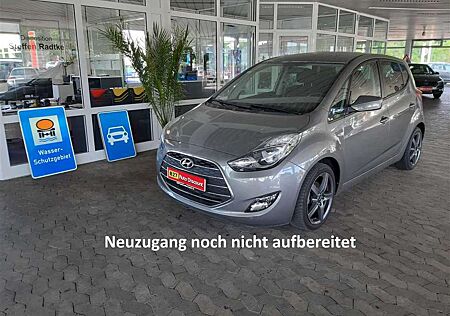 Hyundai ix20 1.6 Space Blue SHZ+PDC