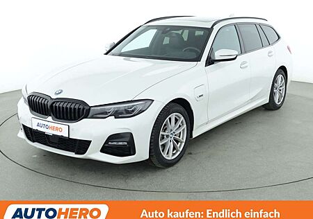 BMW 330e 330 M Sport Aut.*LASER*PANO*HEAD-UP*ACC*CAM*NAVI