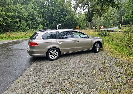 VW Passat Variant Volkswagen 1.6 TDI BlueMotion