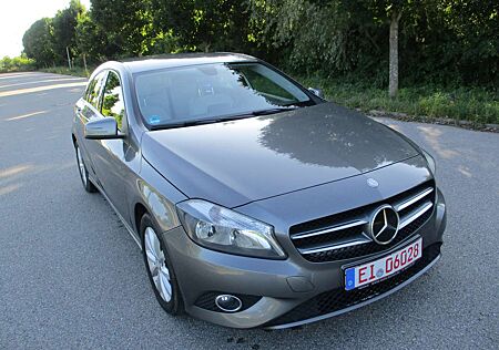 Mercedes-Benz A 180 BlueEfficiency (176.042)