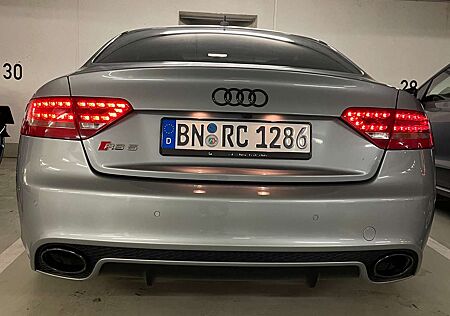 Audi RS5 V8 4.2 VFL