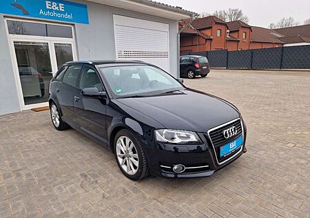 Audi A3 Sportback+Scheckheft+Xenon+TÜV neu