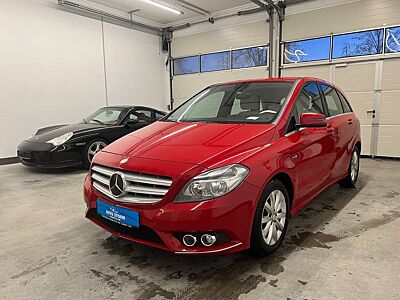 Mercedes-Benz B 180 BlueEfficiency Automatik*PDC*SHZ*Tempomat*