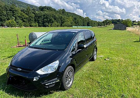 Ford S-Max Champions Edition
