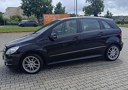 Mercedes-Benz B 200 Autotronic