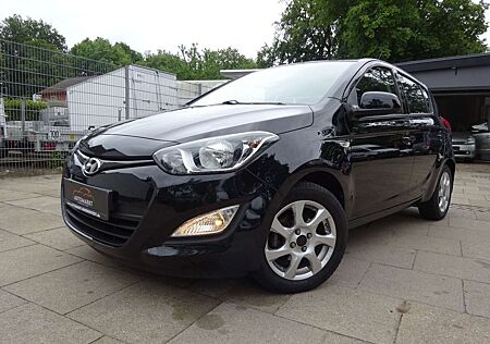 Hyundai i20 Classic/ 1-Hand/ SHZ /Klimaanlage