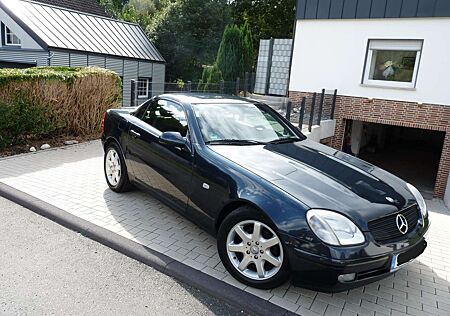 Mercedes-Benz SLK 200