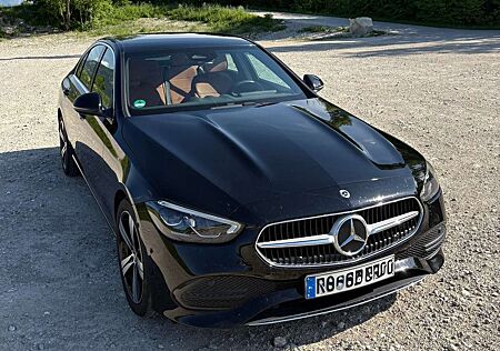 Mercedes-Benz C 300 d MB Garantie bis 12 / 2026