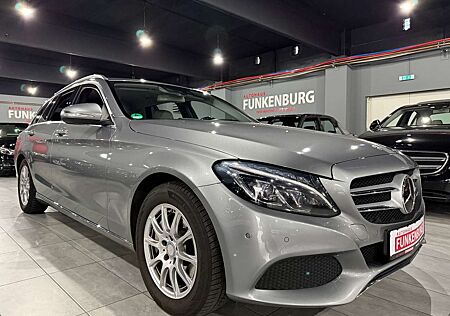 Mercedes-Benz C 250 BlueTec d DISTR/AUT/NAVI/LEDER/LED/AHK