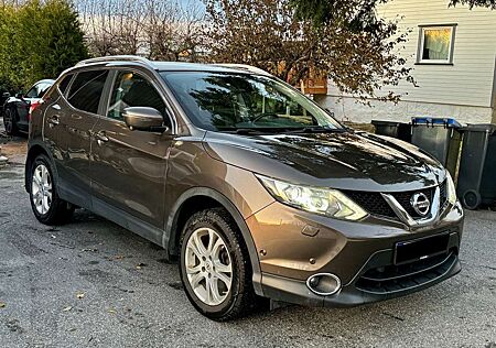 Nissan Qashqai 1.2 DIG-T TEKNA
