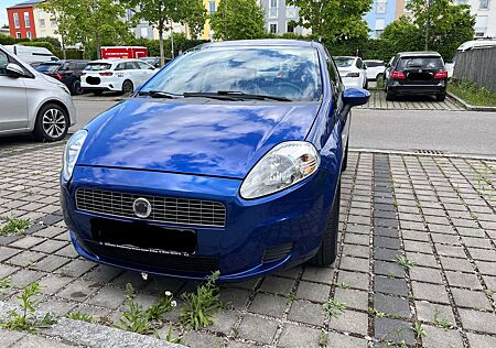 Fiat Grande Punto 5-Türer 1.4 8V Active