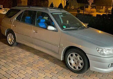 Peugeot 306