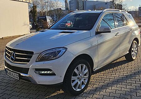 Mercedes-Benz ML 350 BlueTEC 4MATIC 7G-TRONIC