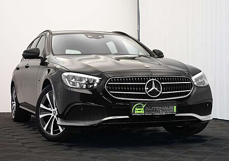 Mercedes-Benz E 300 T e Avantgarde 9G-TRONIC RFKMRA+WIDESCREEN