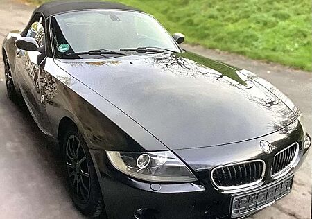 BMW Z4 roadster 2.0i 2. Hand Scheckheft Faceliftmodell