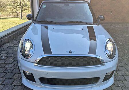 Mini Cooper Cabrio John Cooper Workspaket