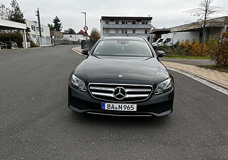 Mercedes-Benz E 220 d (213.204)