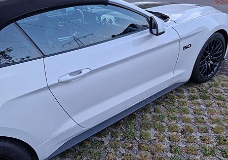 Ford Mustang Convertible 5.0 Ti-VCT V8 GT Magnet Ride B+O Sound