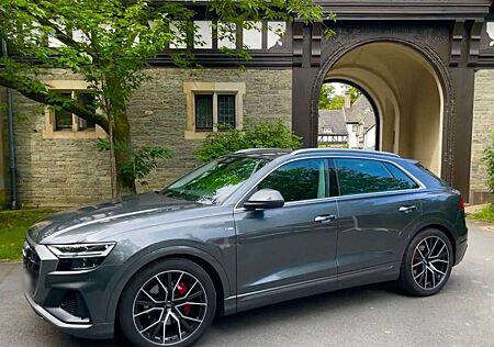 Audi Q8 50 TDI quattro tiptronic