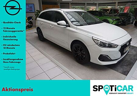 Hyundai i30 Kombi KLIMAAUTOMATIK, SITZHEIZUNG, 2x PDC